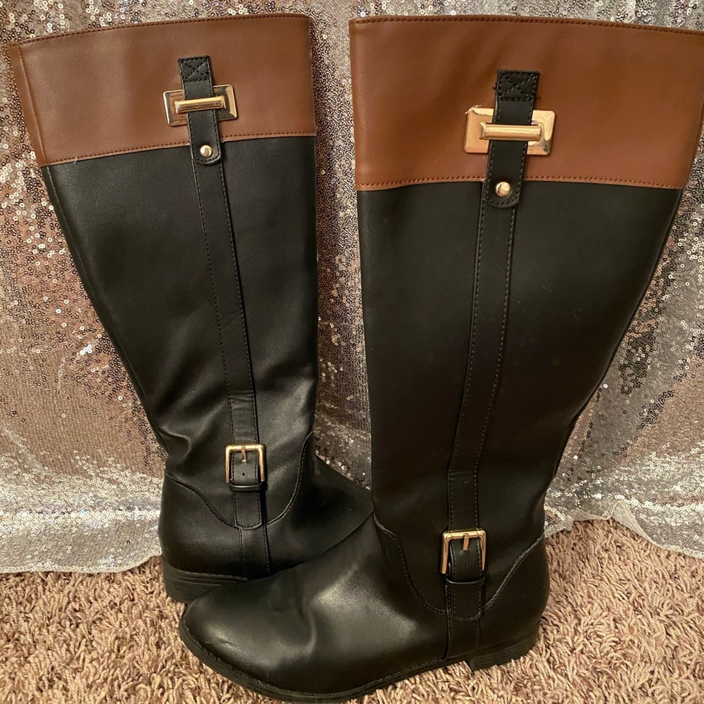 Karen Scott Boots Size 8
